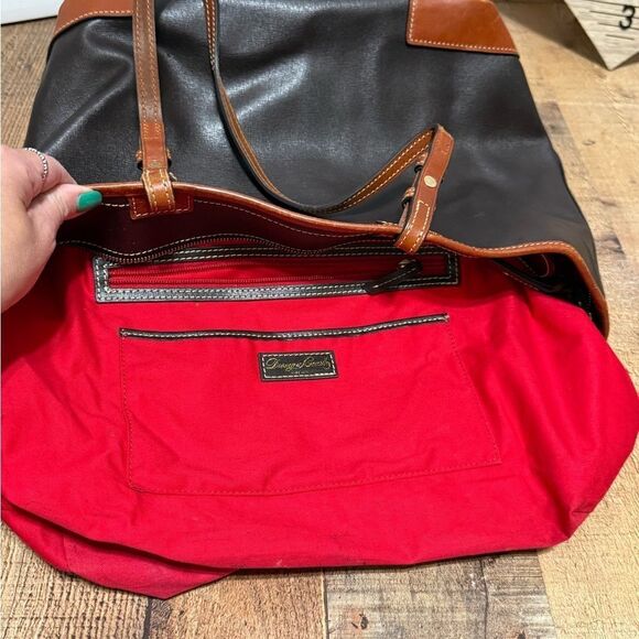 Dooney & Bourke Saffiano Leather Leisure Shopper - Picture 15 of 15